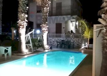 Piscina - Villa Via Piemonte
 
10, Menfi - photo 81