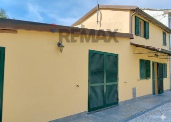 ESTERNO - Casa semi indipendente Via Dei Coltivatori
 
30, Viareggio - foto 18