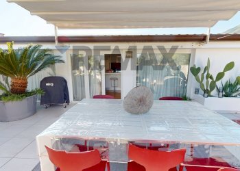Terrazza - Villa Bifamiliare viale Oberdan
 
39, Camaiore - foto 4