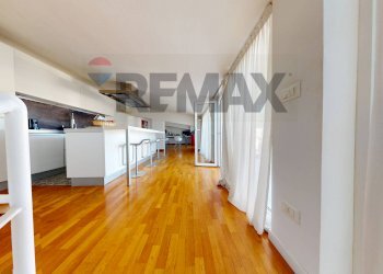 Hall / corridoio - Villa Bifamiliare viale Oberdan
 
39, Camaiore - foto 15