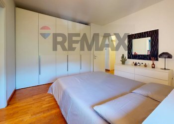 Camera / camera da letto - Villa Bifamiliare viale Oberdan
 
39, Camaiore - foto 36