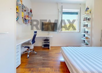 Camera / camera da letto - Villa Bifamiliare viale Oberdan
 
39, Camaiore - foto 38