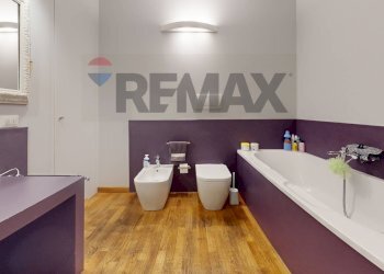Bagno - Villa Bifamiliare viale Oberdan
 
39, Camaiore - foto 40