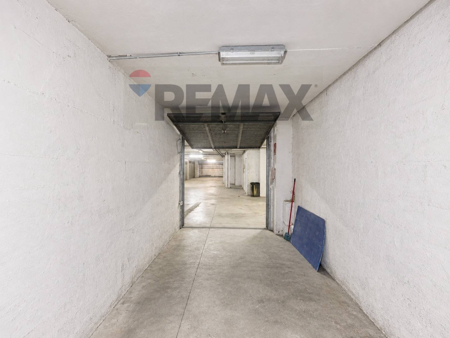 Hall / corridoio - Box Roma - photo 3
