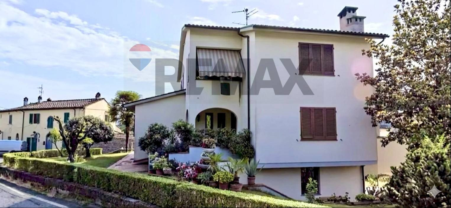 Casa all\'aperto - Casa semi indipendente Piazza Degli Ubertini, Montevarchi - foto 1