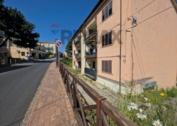 Edificio all\'aperto - Quadrilocale Via Giacomo Matteotti
 
6, San Marco Argentano - foto 3