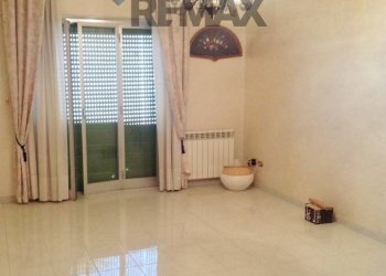 Stanza vuota - Quadrilocale via cavalieri, Barcellona Pozzo di Gotto - foto 8