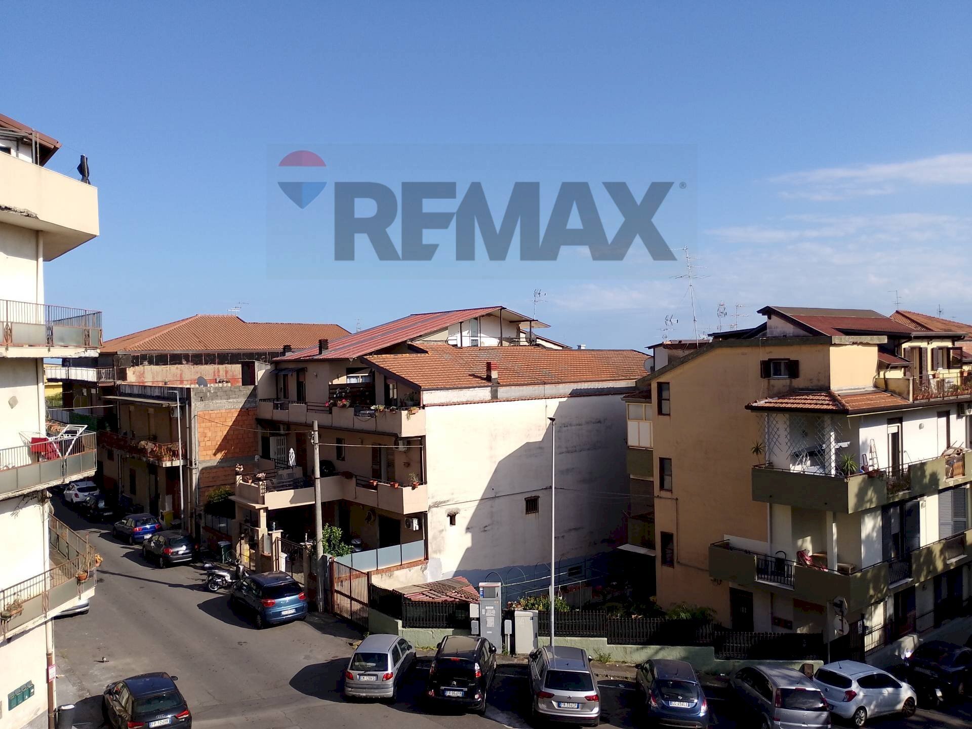 Edificio all\'aperto - Four-room apartment Via Trento, Gravina di Catania - photo 1
