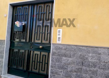 Edificio all\'aperto - Four-room apartment Via Trento, Gravina di Catania - photo 2