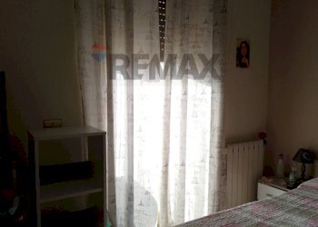 Camera / camera da letto - Four-room apartment Via Trento, Gravina di Catania - photo 54