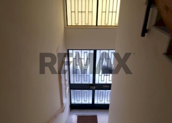 Stanza vuota - Four-room apartment Via Trento
13, Gravina di Catania - photo 22