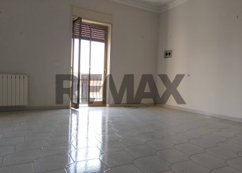 Stanza vuota - Four-room apartment Via Trento
13, Gravina di Catania - photo 35