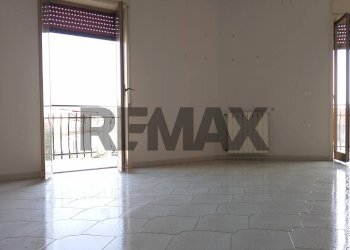 Stanza vuota - Four-room apartment Via Trento
13, Gravina di Catania - photo 37