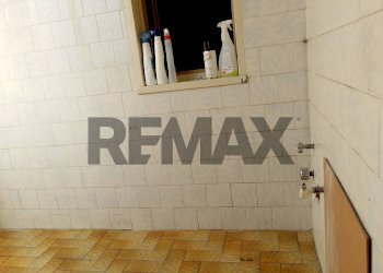 Bagno - Four-room apartment Via Trento
13, Gravina di Catania - photo 53