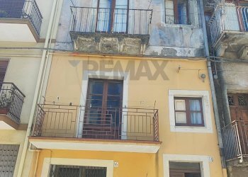 Edificio all\'aperto - Casa semi indipendente Francavilla di Sicilia - foto 2