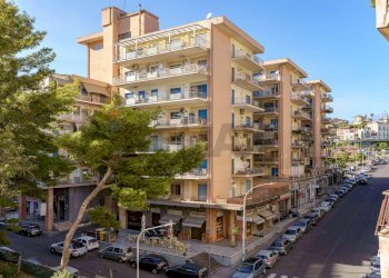 Edificio all\'aperto - Apartment Via Fimia
 
18, Catania - photo 26