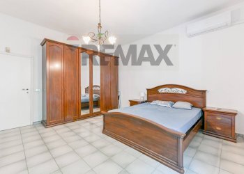 Camera / camera da letto - Villa a Schiera VIA DELL'ABETE
 
38, Segrate - foto 17