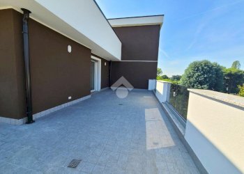 Attic Via Santa Chiara, Vittuone - photo 8