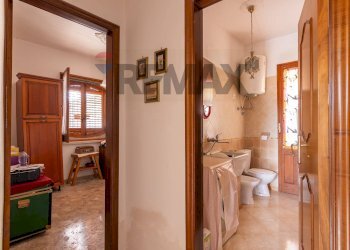 Hall / corridoio - Villa Via del Biancone
 
2, Siracusa - foto 13
