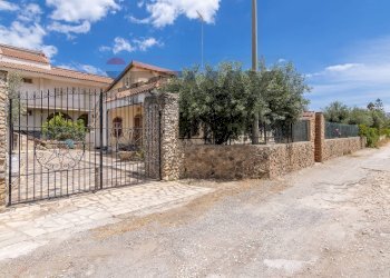 Casa all\'aperto - Villa Via del Biancone
 
2, Siracusa - foto 25