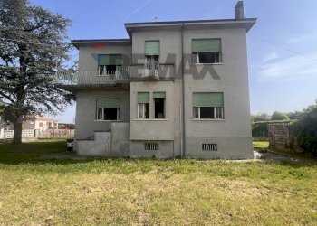 Casa all\'aperto - Independent house Via Fabio Filzi
 
434, Ceneselli - photo 1