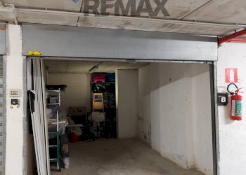 Parcheggio - Box Corso Umberto I
 
316, Montesilvano - photo 1