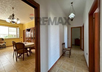 Hall / corridoio - Appartamento Via Saragat
 
21, Vieste - foto 8