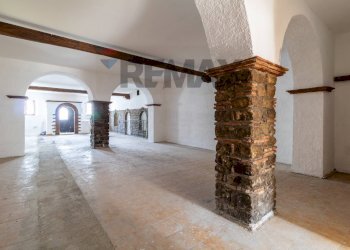 Parcheggio - Commercial Premises Piazza della Trinità
 
3, Viterbo - photo 11