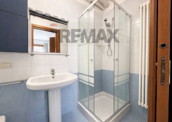 Bagno - Bilocale via durando
 
39, Vicenza - foto 10