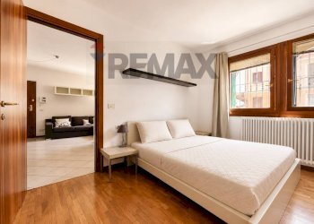 Camera / camera da letto - Bilocale via durando
 
39, Vicenza - foto 15