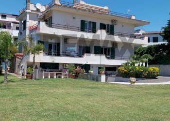 Casa all\'aperto - Villa Via Madonna del Pantano
 
131, Giugliano in Campania - photo 2