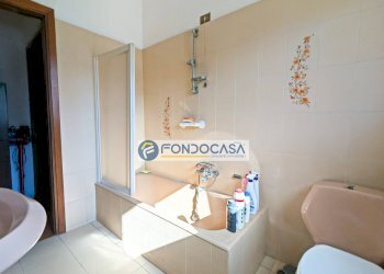 bagno padronale - Villa a Schiera Via Puliche, Massa - foto 13