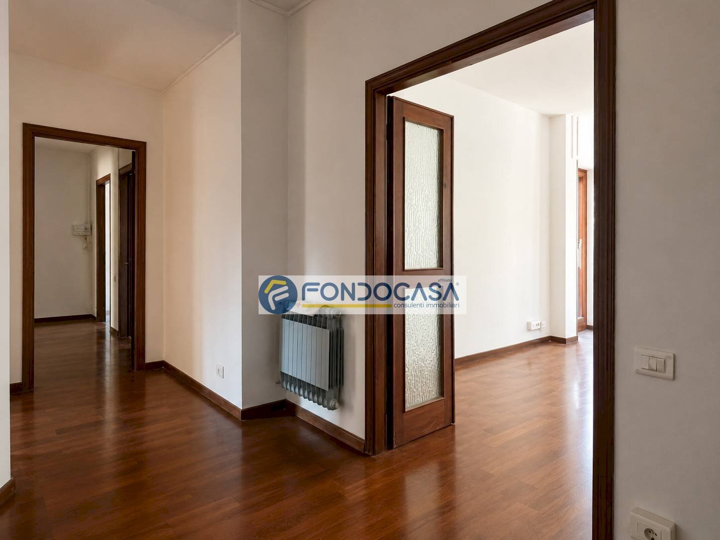 Ingresso - Three-room apartment Via Massimo d'azeglio, Carrara - photo 3
