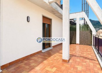 Esterno - Three-room apartment Via Massimo d'azeglio, Carrara - photo 1
