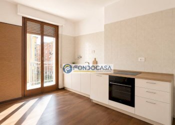 Cucina - Three-room apartment Via Massimo d'azeglio, Carrara - photo 7