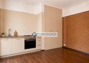 Cucina - Three-room apartment Via Massimo d'azeglio, Carrara - photo 8