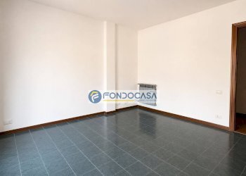 Camera - Three-room apartment Via Massimo d'azeglio, Carrara - photo 18