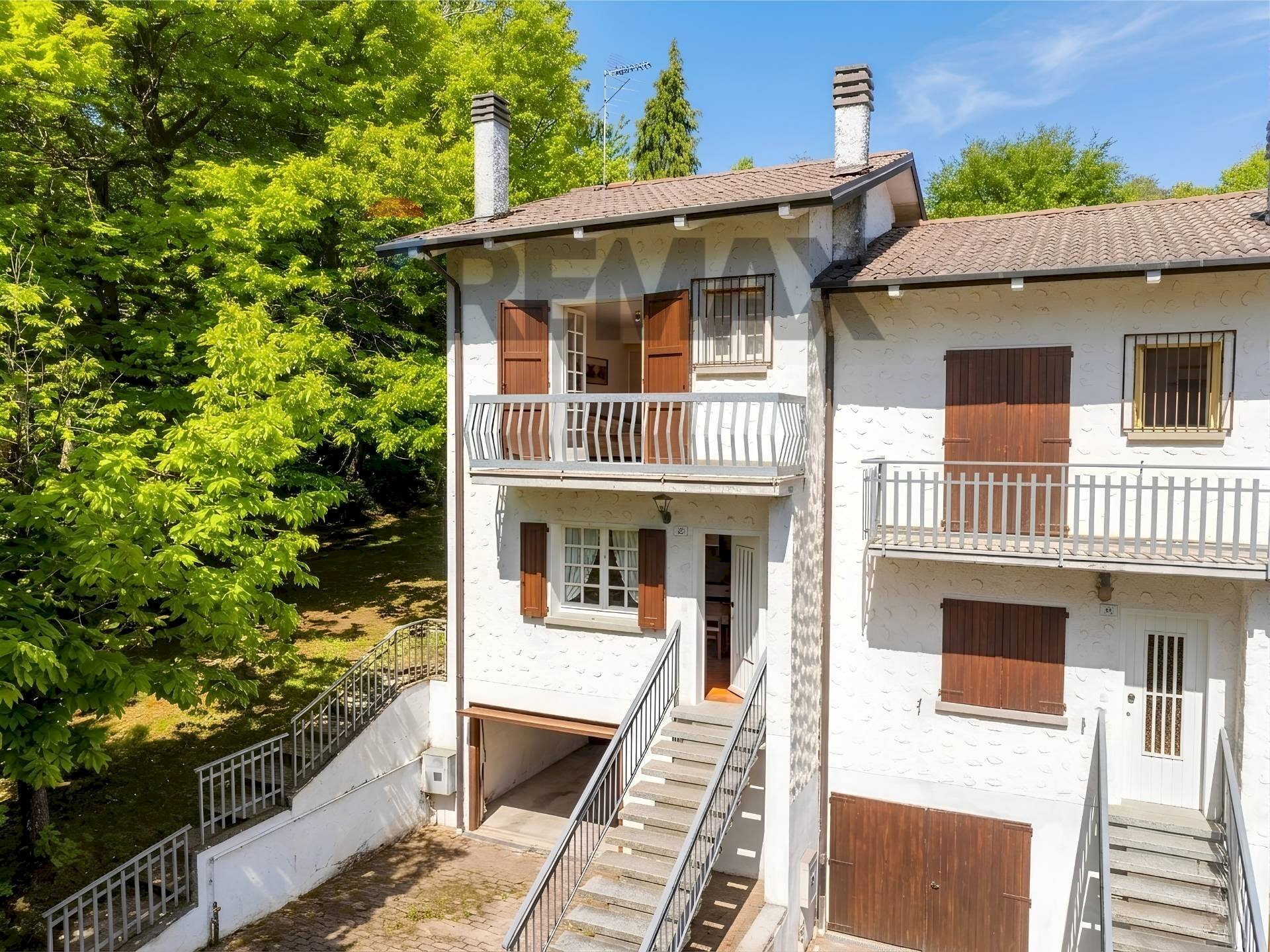 Casa all\'aperto - Villa a Schiera Via Dante Alighieri
 
47, Carpineti - foto 1