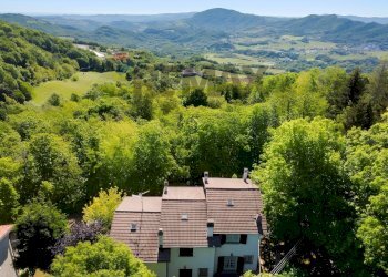 Vista delle montagne - Terraced Villa Via Dante Alighieri
 
47, Carpineti - photo 24