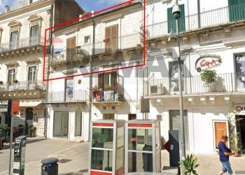 Edificio all\'aperto - Semi-detached house Corso Umberto I
 
31, Modica - photo 2