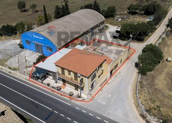Casa all\'aperto - Attività Commerciale Contrada Palazzola, Ragusa - foto 1