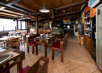 Sala da pranzo - Attività Commerciale Contrada Palazzola, Ragusa - foto 9