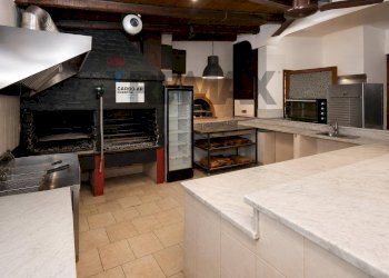 Cucina - Attività Commerciale Contrada Palazzola, Ragusa - foto 16