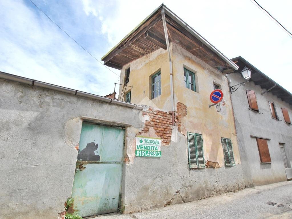 Casa indipendente Via Castellazzo, Cigliano - foto 1