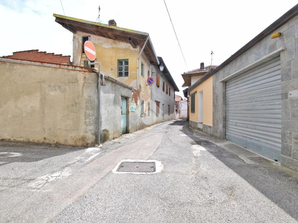 Casa indipendente Via Castellazzo, Cigliano - foto 2