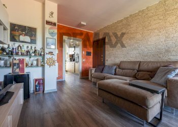 Soggiorno - Three-room apartment Via Lodi
 
32, Busto Arsizio - photo 6