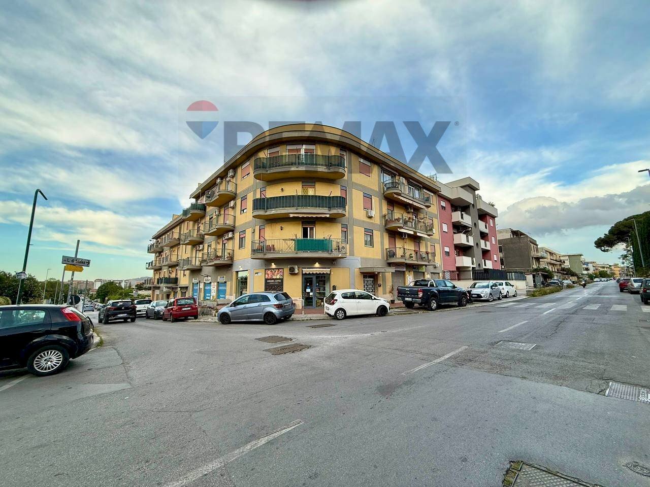 Edificio all\'aperto - Quadrilocale Via Tommaso Natale
 
7/C, Palermo - foto 1