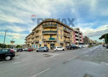 Edificio all\'aperto - Quadrilocale Via Tommaso Natale
 
7/C, Palermo - foto 1