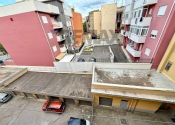 Edificio all\'aperto - Quadrilocale Via Tommaso Natale
 
7/C, Palermo - foto 17