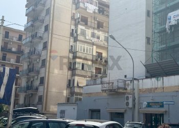 Edificio all\'aperto - Apartment Palermo - photo 31